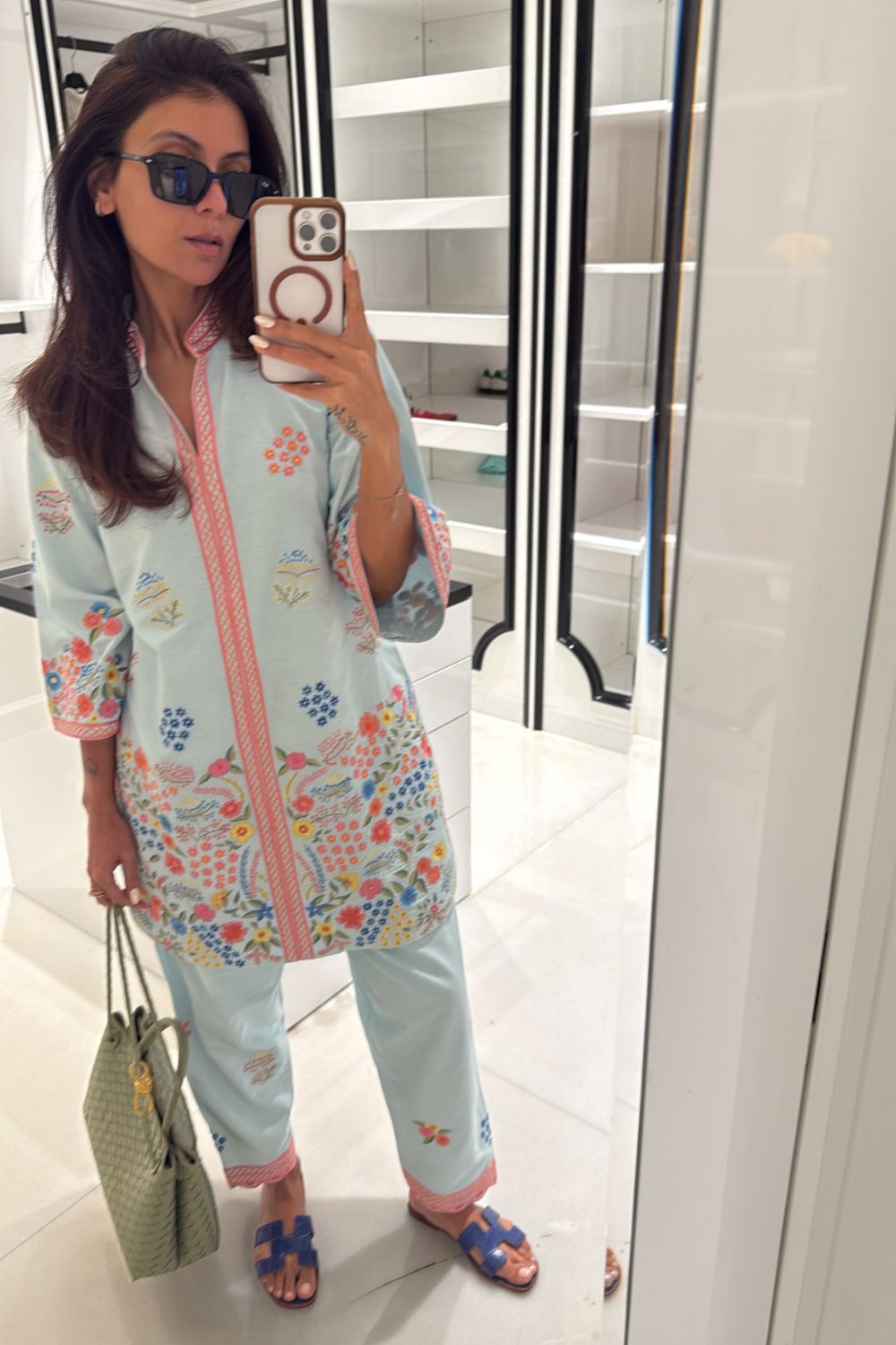 Nriti Shah In Our Gul Rang Kurta Set