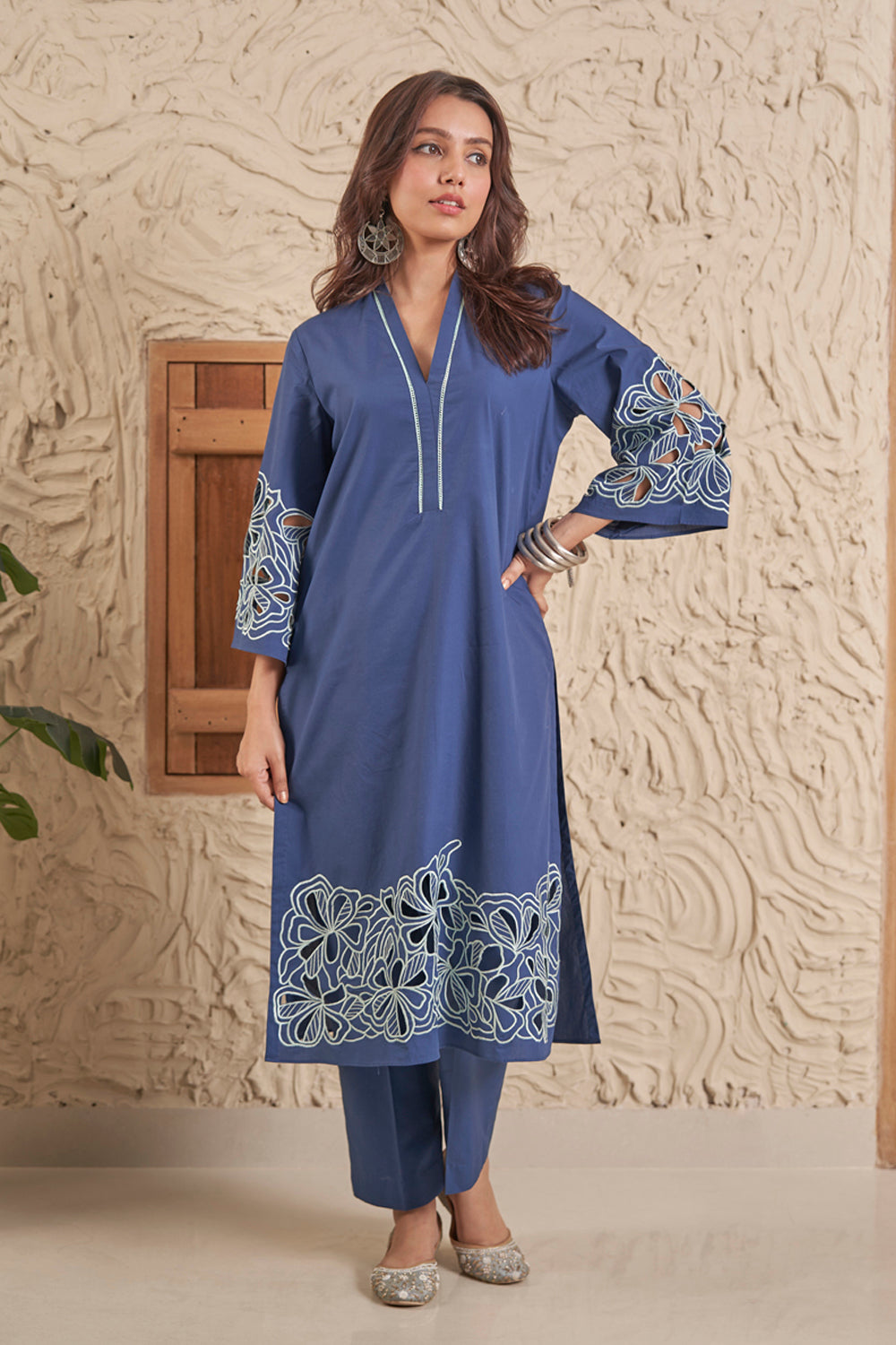 Ira Kurta Set