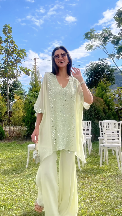 Sukhneet In Our Naina Sharara Set