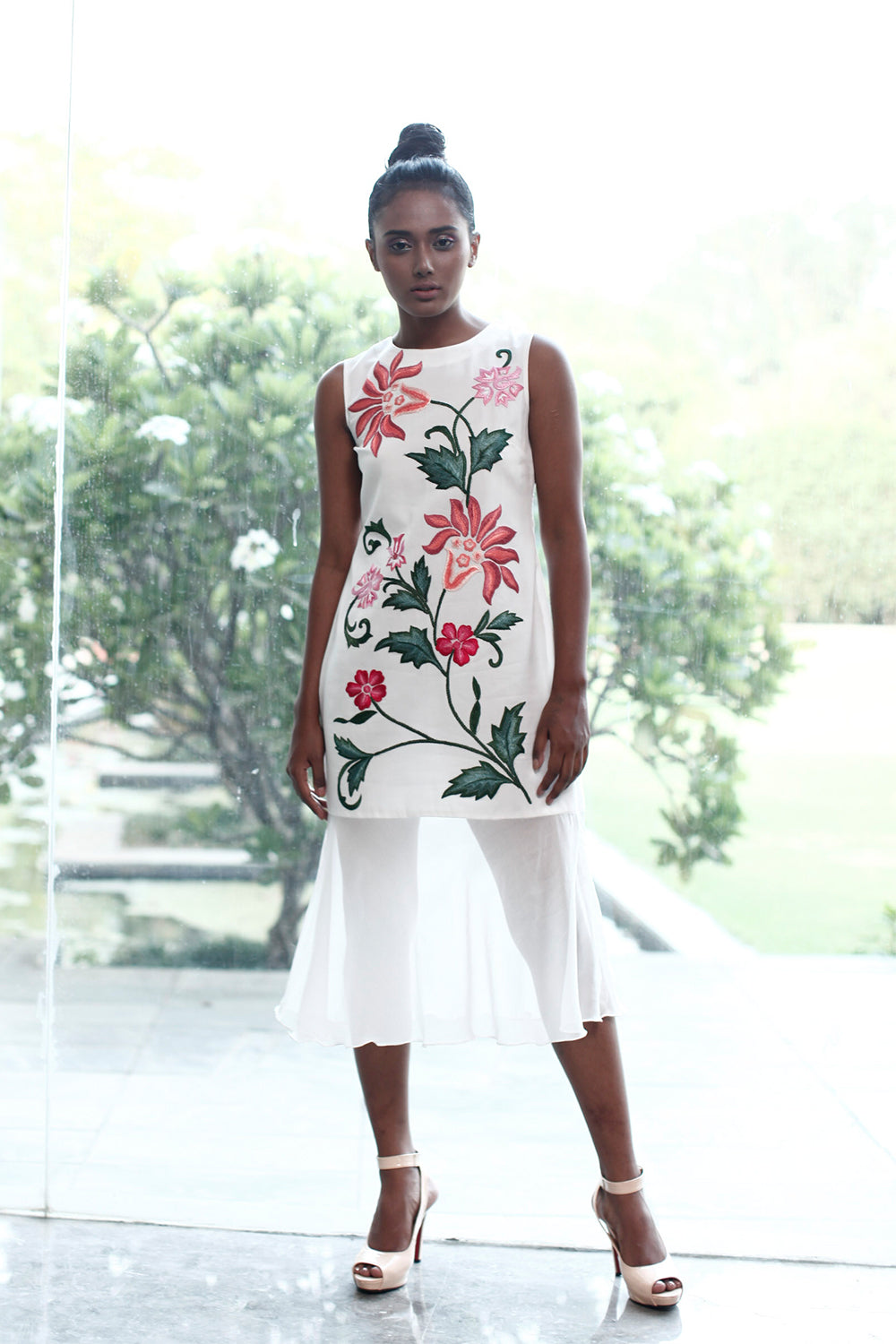 Gauhar Khan In Our Anna Dress