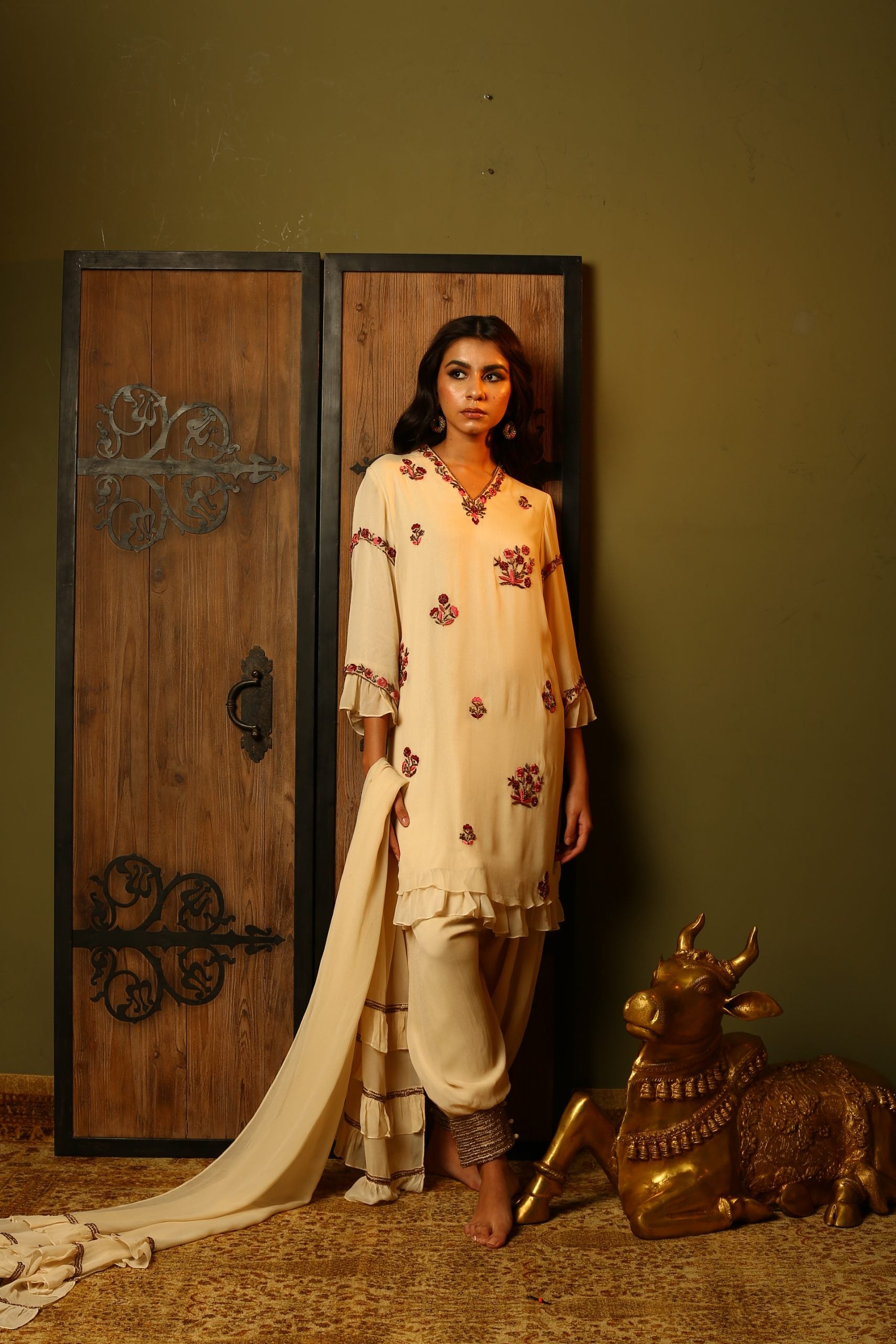 Gauhar Khan In Our Khadija Kurta Set