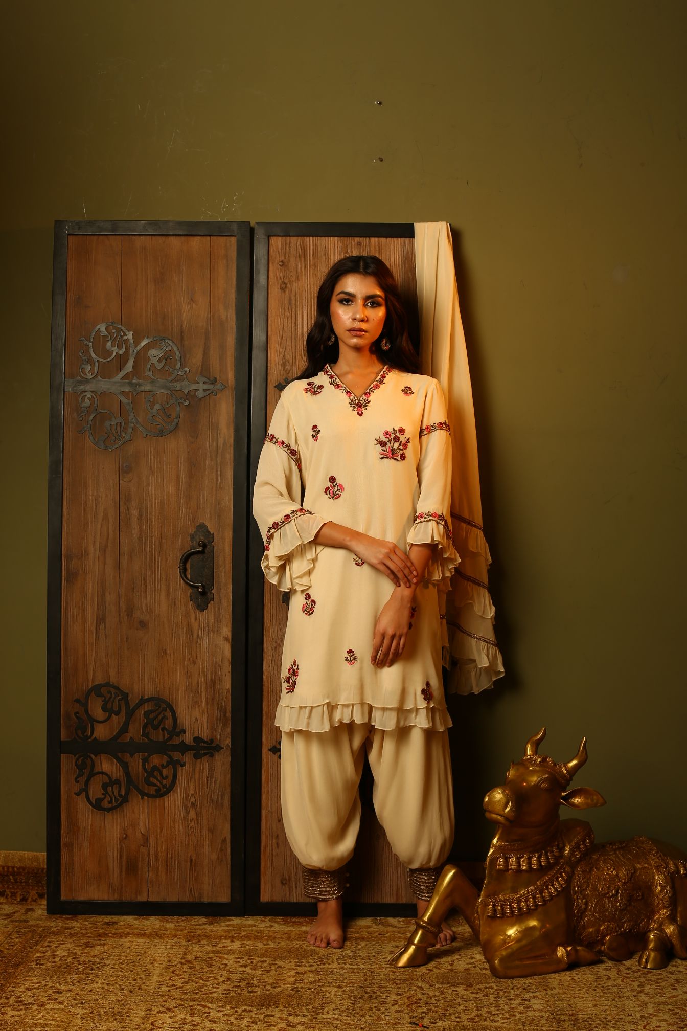 Gauhar Khan In Our Khadija Kurta Set