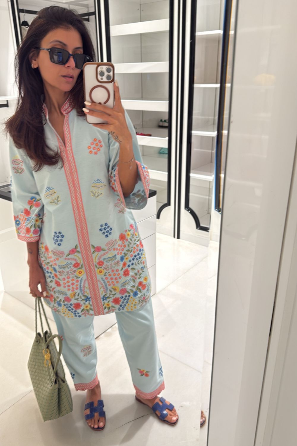 Gulraang Kurta Set