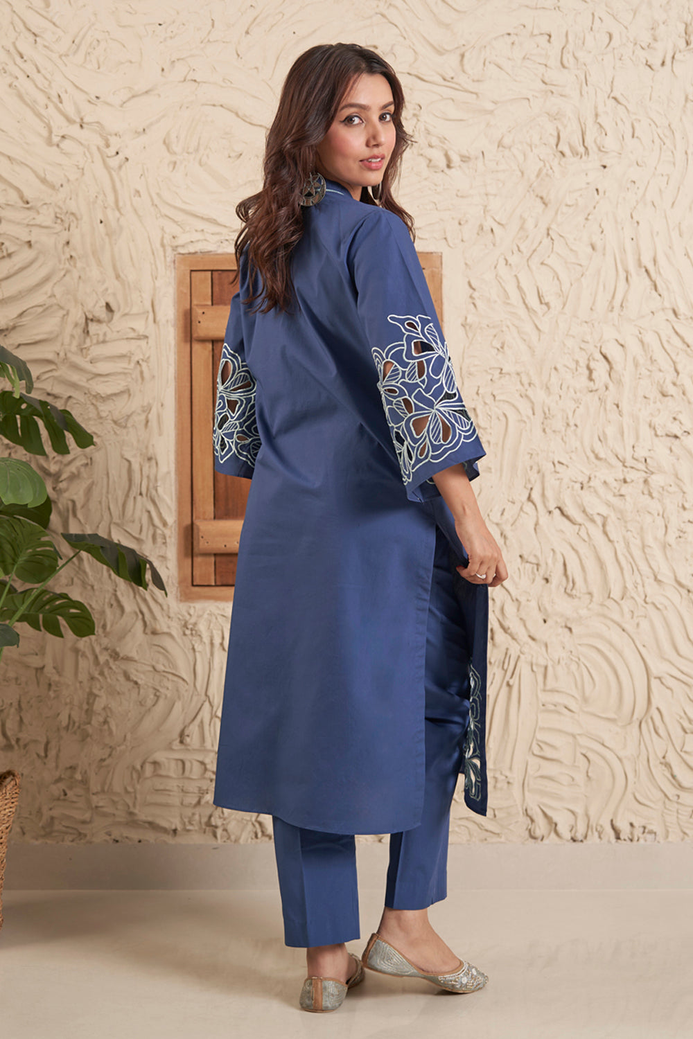 Ira Kurta Set