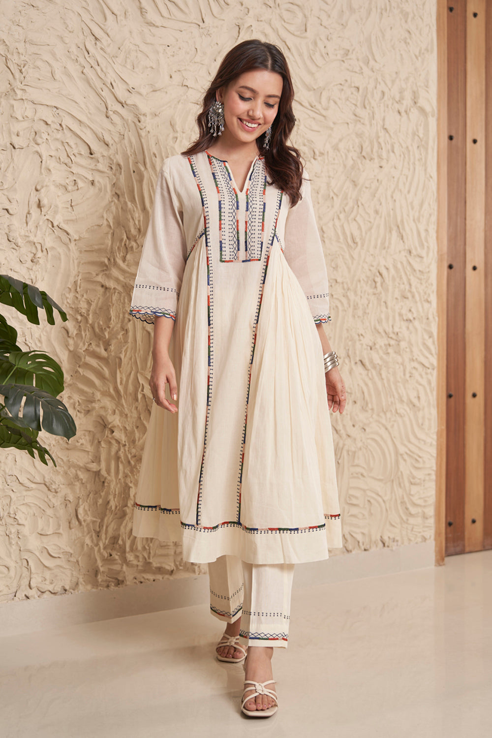 Idhi Kurta Set