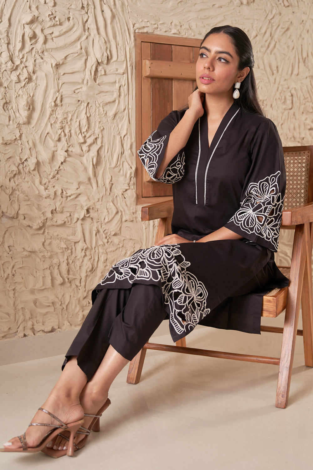 Ira Black Kurta Set