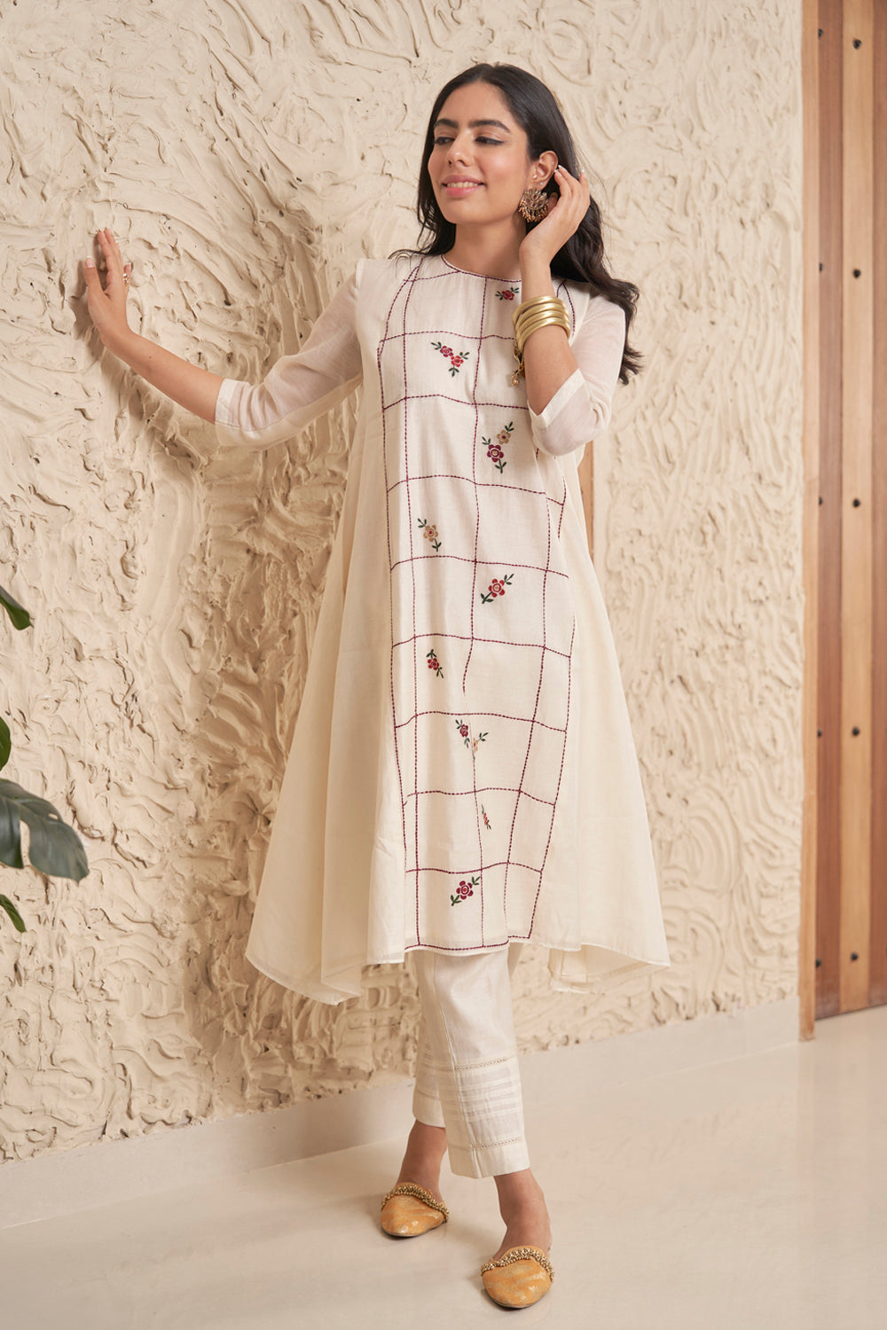 Ishani Kurta Set