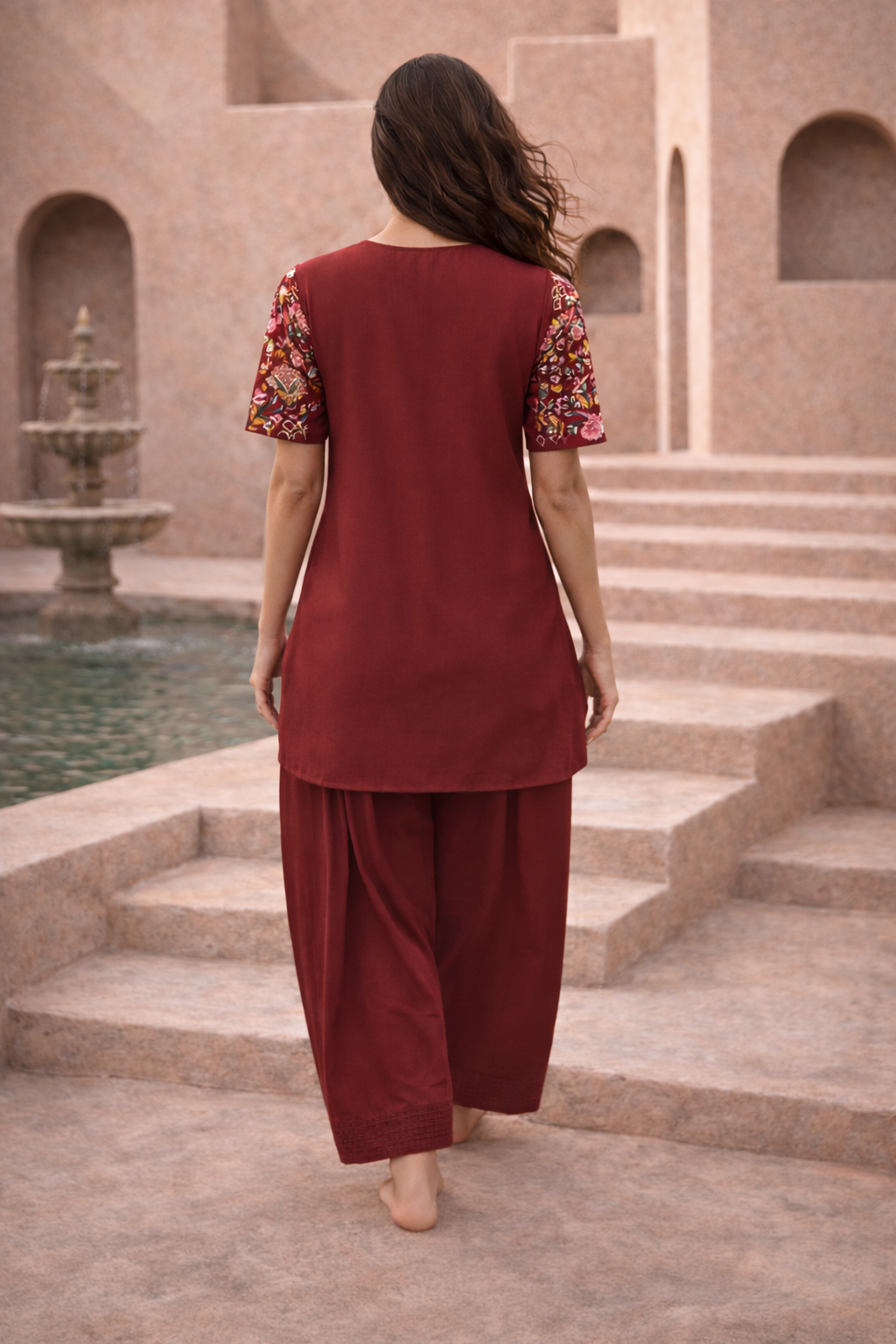 Vyara Kurta Set